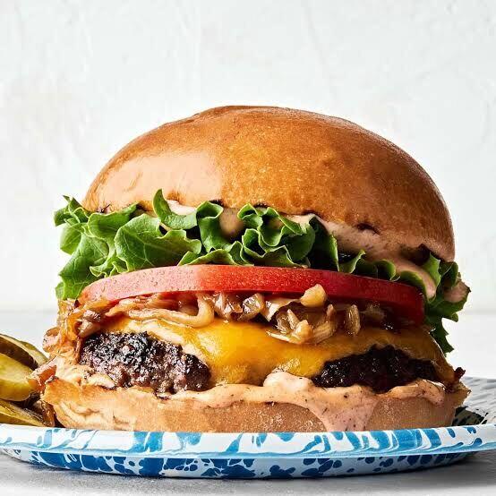 Classic Chzburger